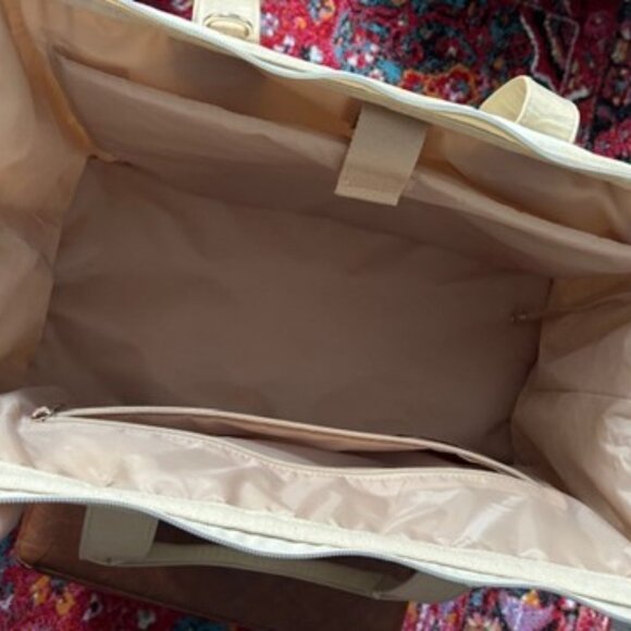 Beis The Weekender in Beige - Picture 8 of 10